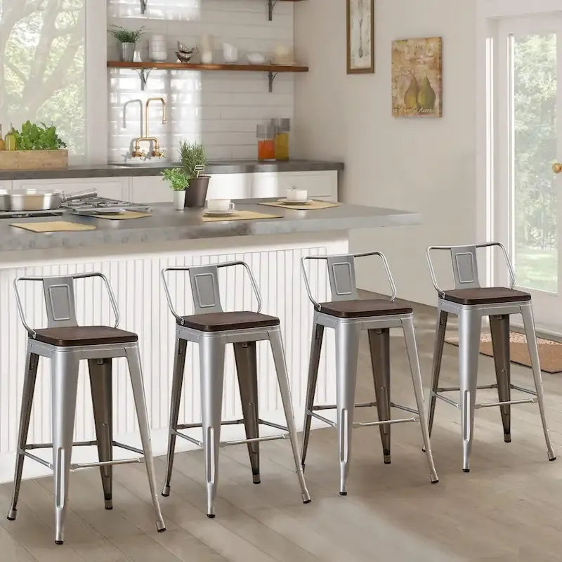 Tabouret de bar industriel en métal argenté avec assise en bois hauteur comptoir
