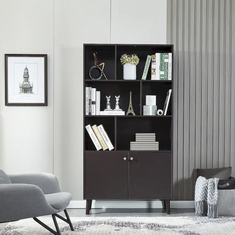 Bibliothèque avec portes